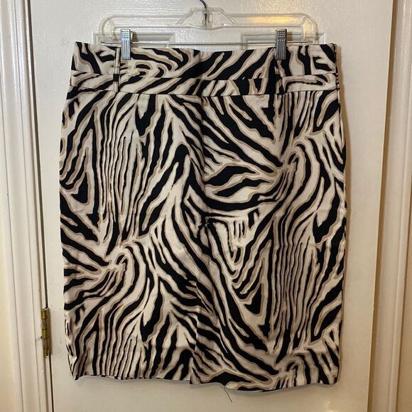 Rafaella Women’s Animal Print Pencil Cute Skirt Size 16 - Picture 1 of 5